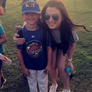 Meet your Posher, Ashlee